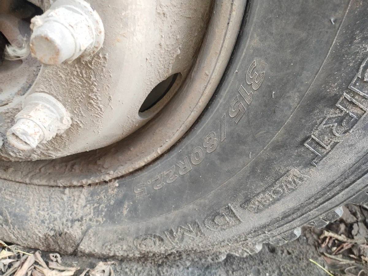 Shacman SX3318DT366 8x4,  104 645 км, 2021 года в лизинг