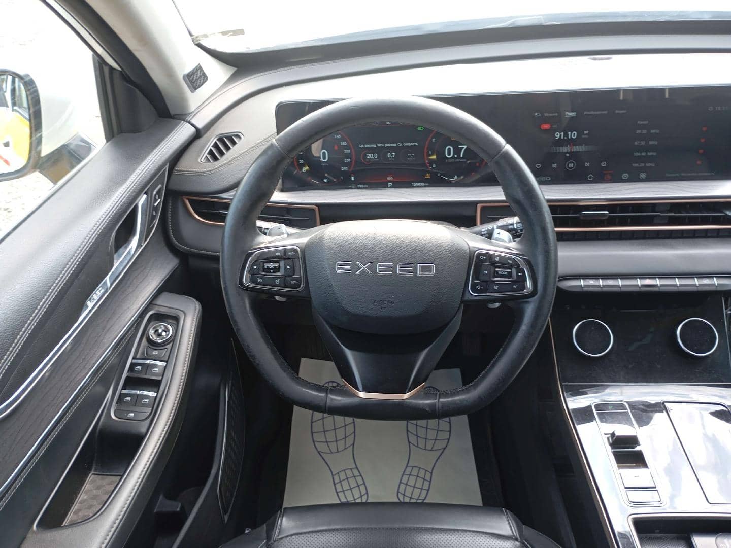 EXEED LX,  159 938 км, 2023 года в лизинг