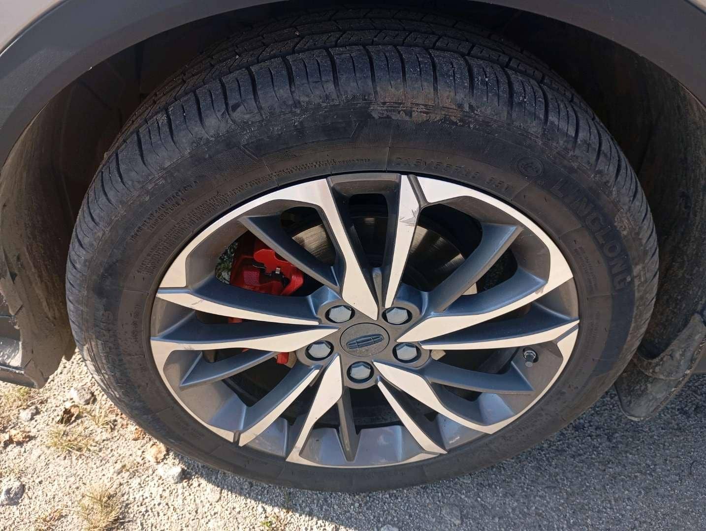Geely Coolray,  93 163 км, 2023 года в лизинг