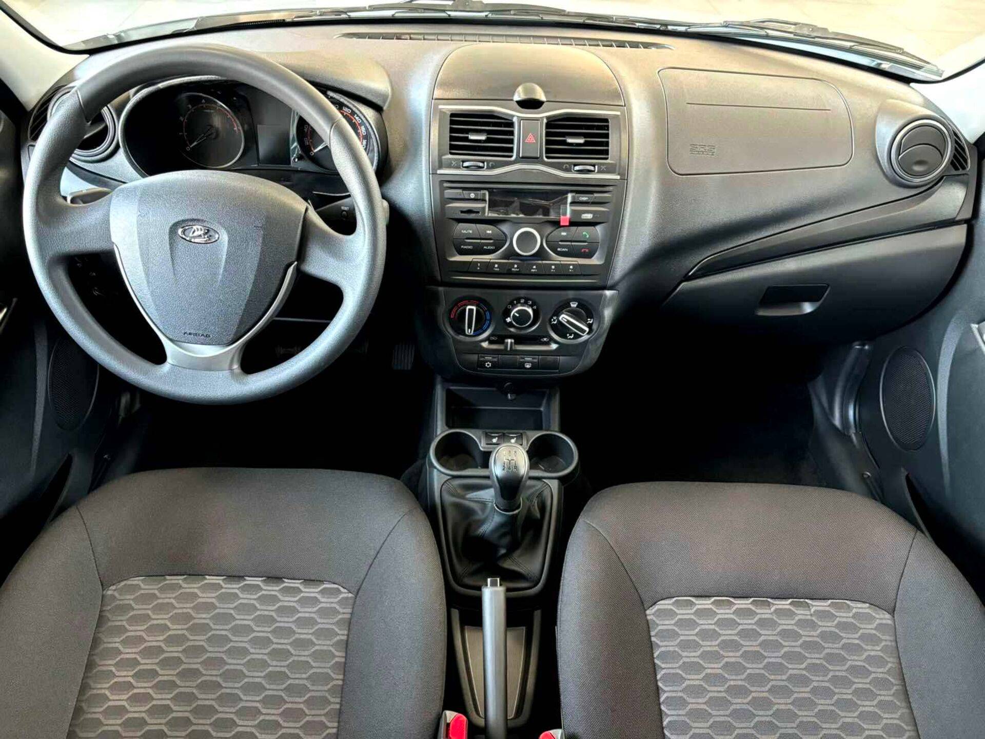 Lada Granta седан Comfort'24 1.6 90hp 5MT