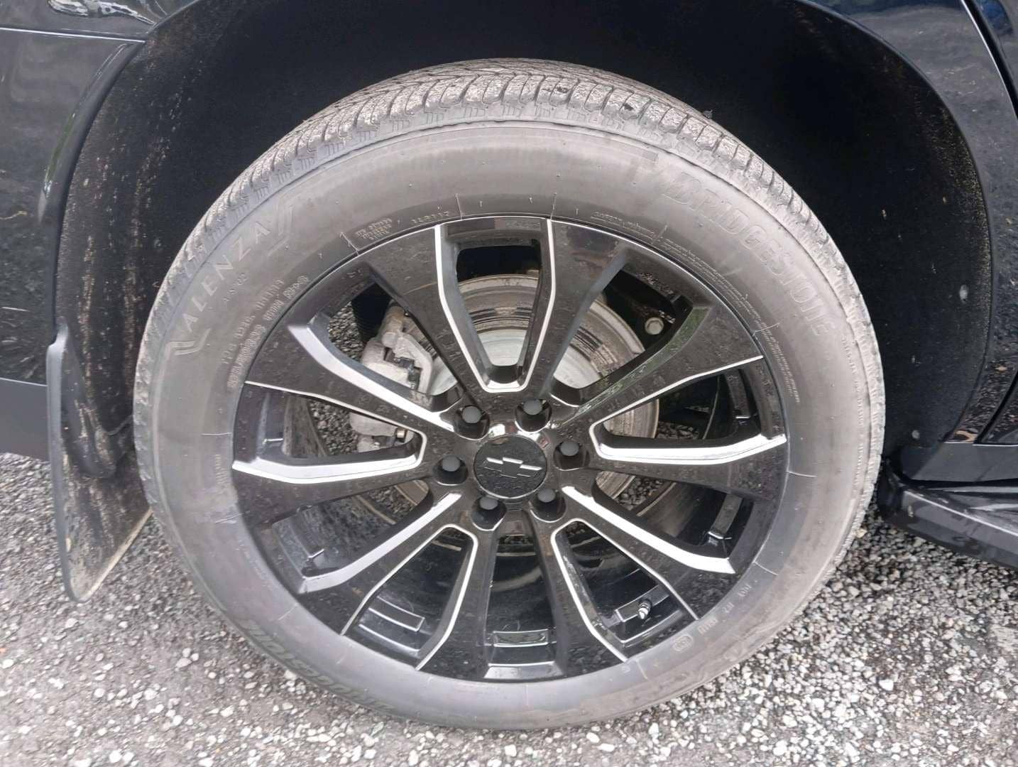 Chevrolet Tahoe,  46 247 км, 2024 года в лизинг