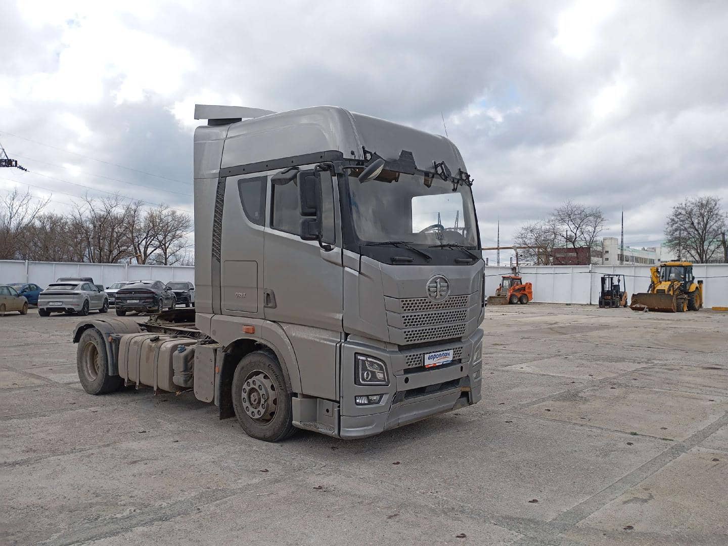 FAW JH6 ORYX 4x2,  320 107 км, 2023 года в лизинг