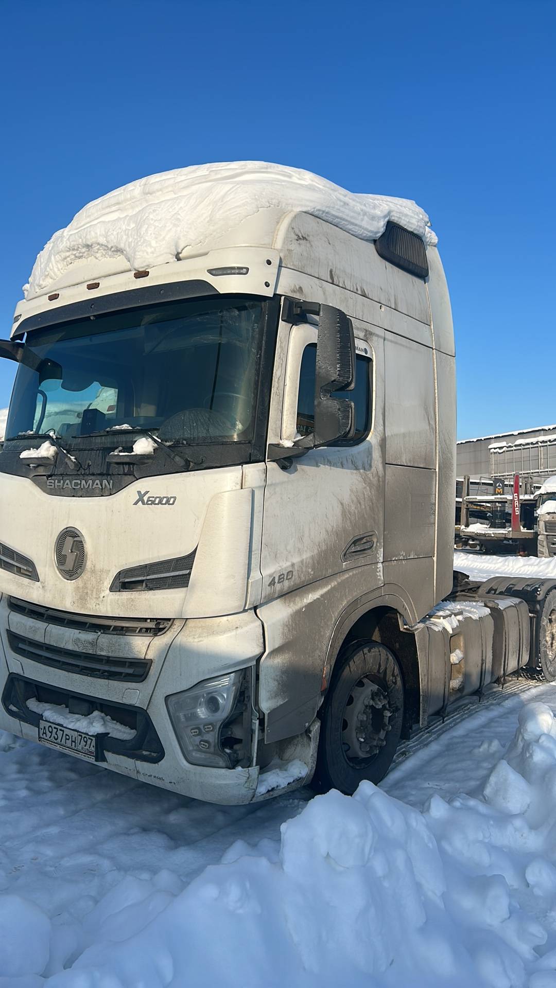 Shacman SX4188YY381,  253 971 км, 2024 года в лизинг