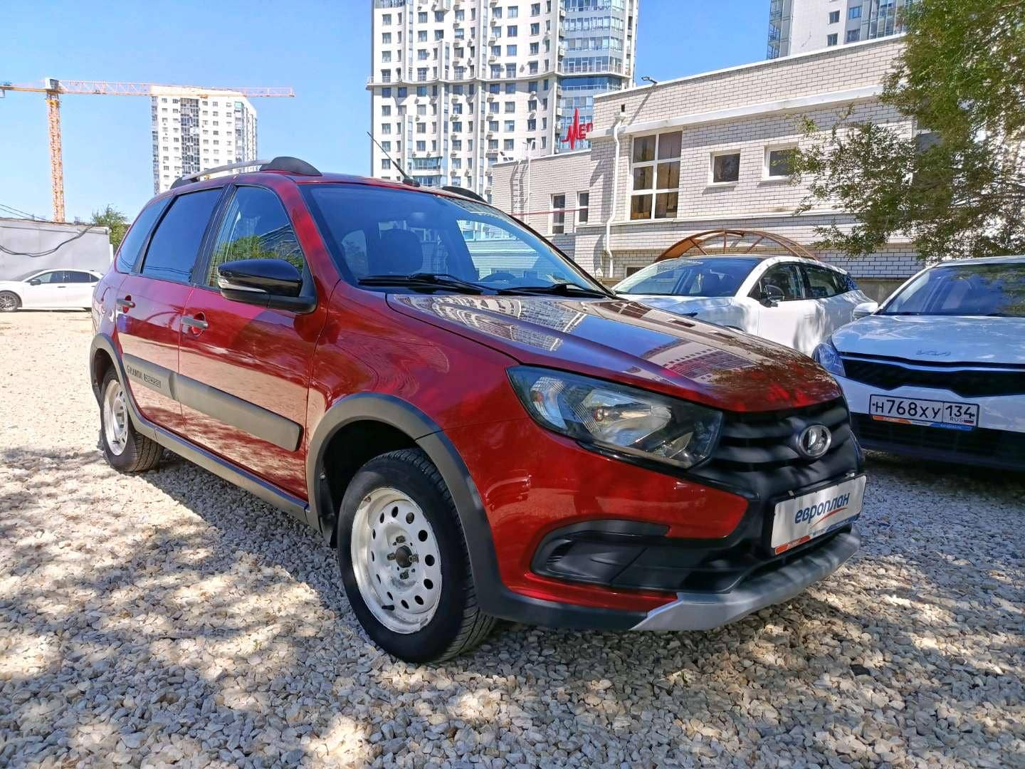 Lada Granta Кросс,  112 998 км, 2022 года в лизинг