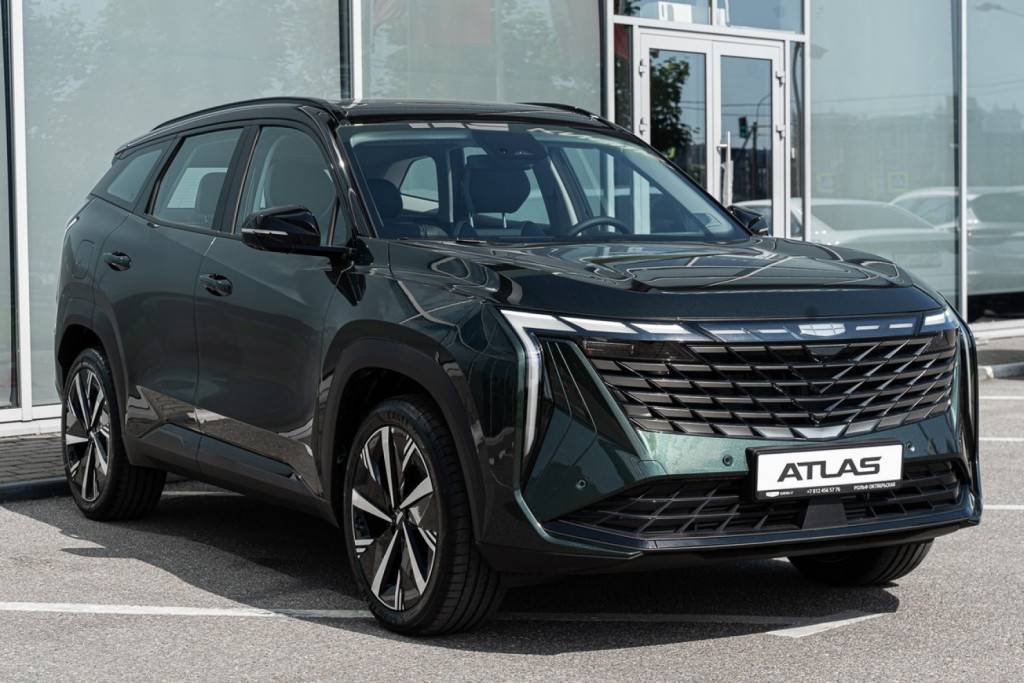 Geely Atlas Флагман 2.0Т АТ полный привод