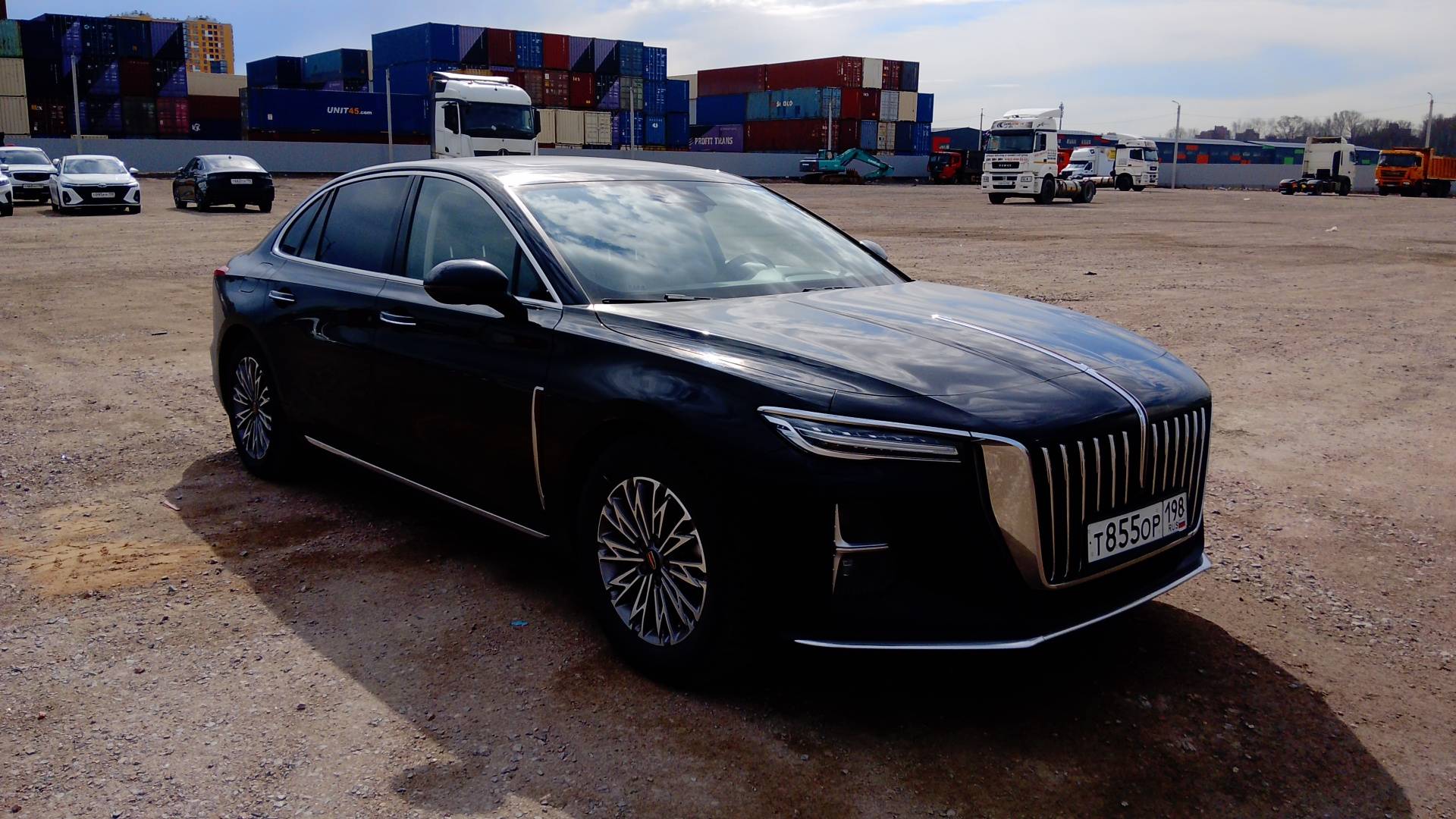 Hongqi H5