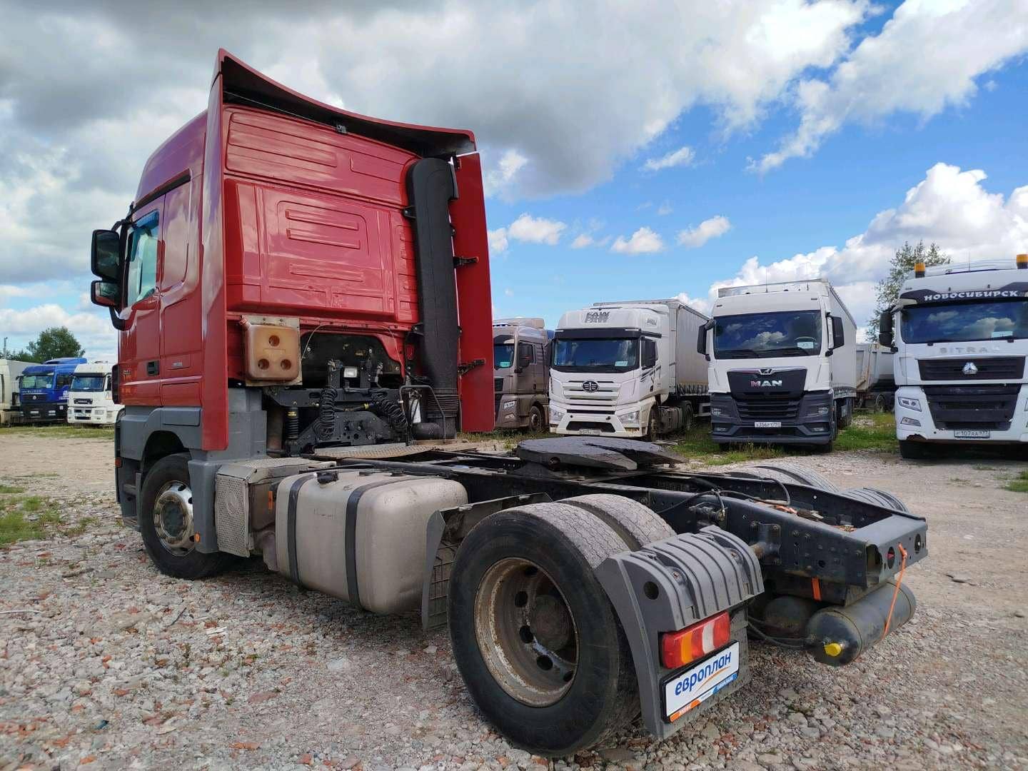 Mercedes-Benz Actros 3 1844 LS 4x2 (L),  1 400 000 км, 2018 года в лизинг