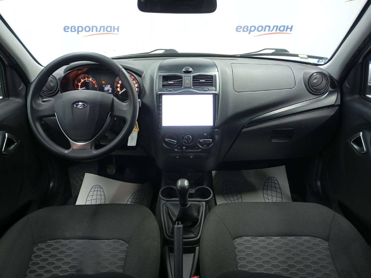 Lada Granta лифтбек,  102 035 км, 2023 года в лизинг