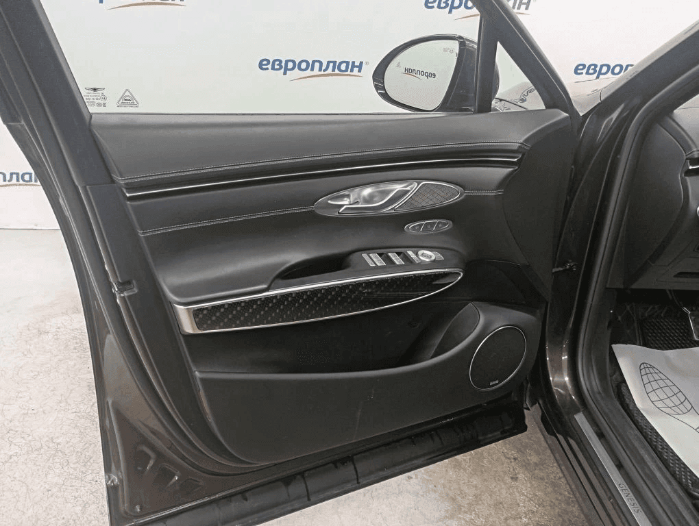 Genesis GV70,  126 234 км, 2021 года в лизинг