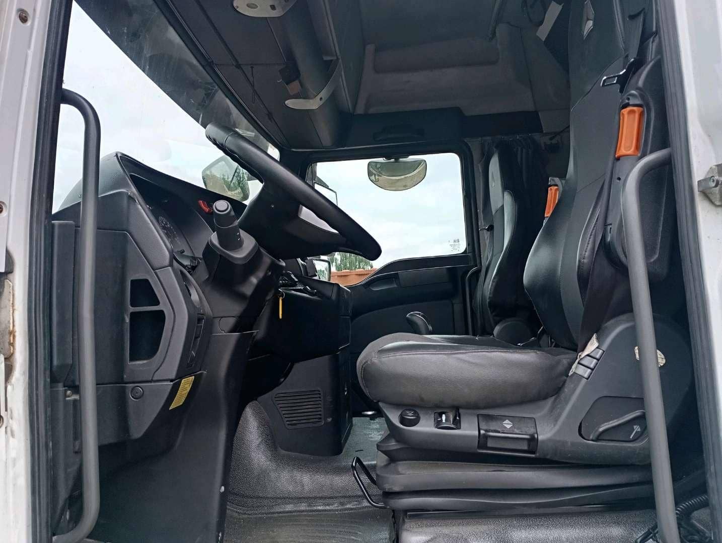 Sitrak C7H 4x2 ZZ4186V361HE,  741 525 км, 2022 года в лизинг