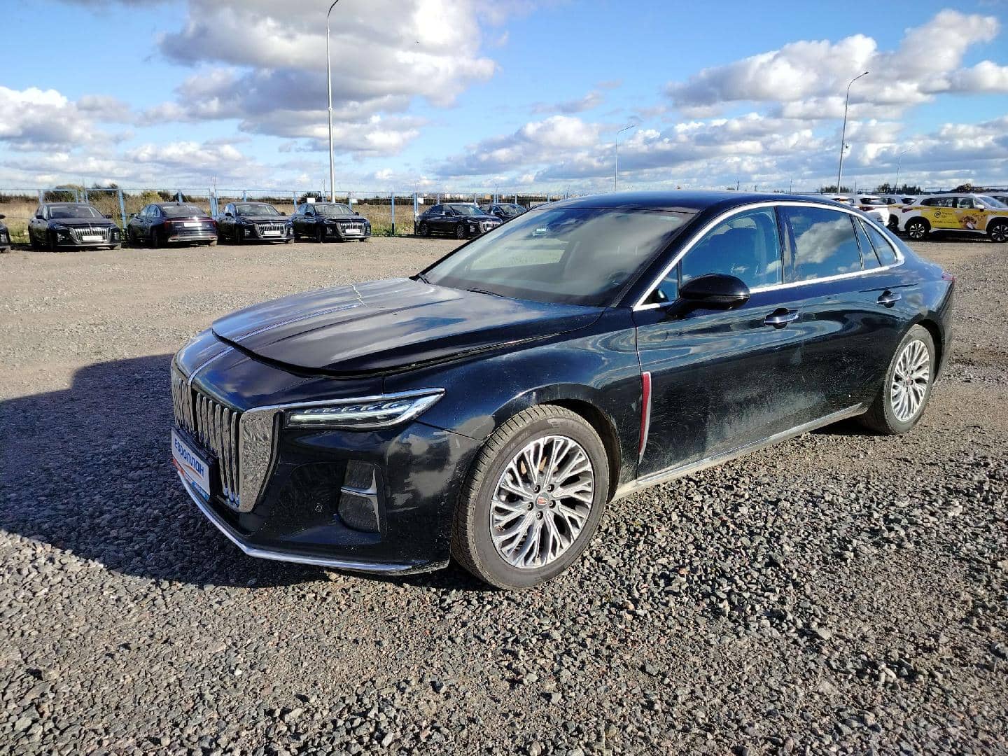 Hongqi H5,  165 901 км, 2024 года в лизинг