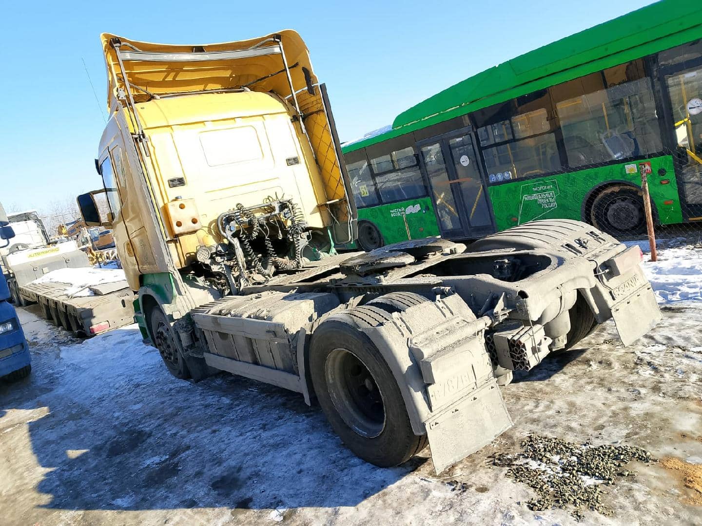 SCANIA R 400 LA4x2HNA (N),  1 414 518 км, 2016 года в лизинг