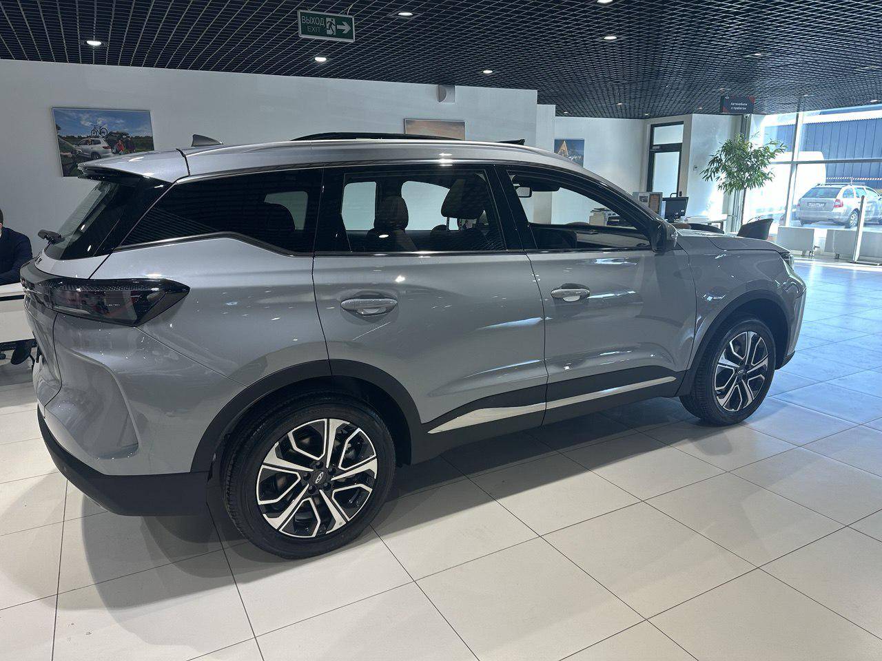 Chery Tiggo 7L ACTIVE 1.6 Turbo DCT7 2WD 