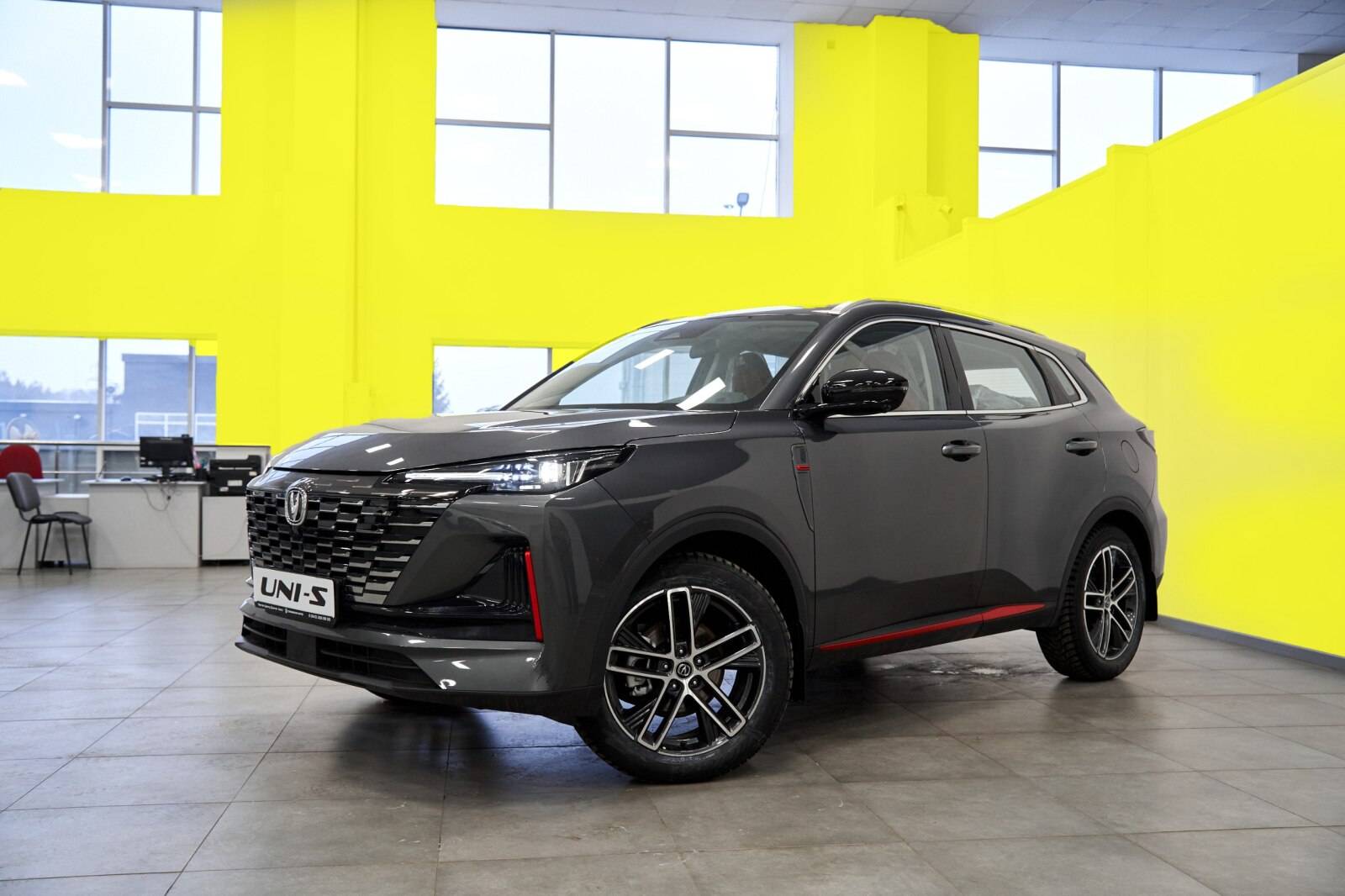 Changan Uni-S Tech 1.5T 7DCT