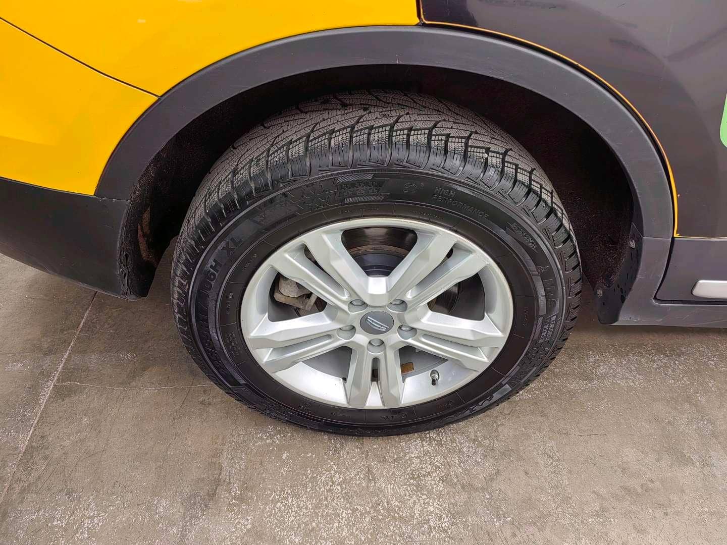 Geely Atlas Pro,  171 367 км, 2023 года в лизинг