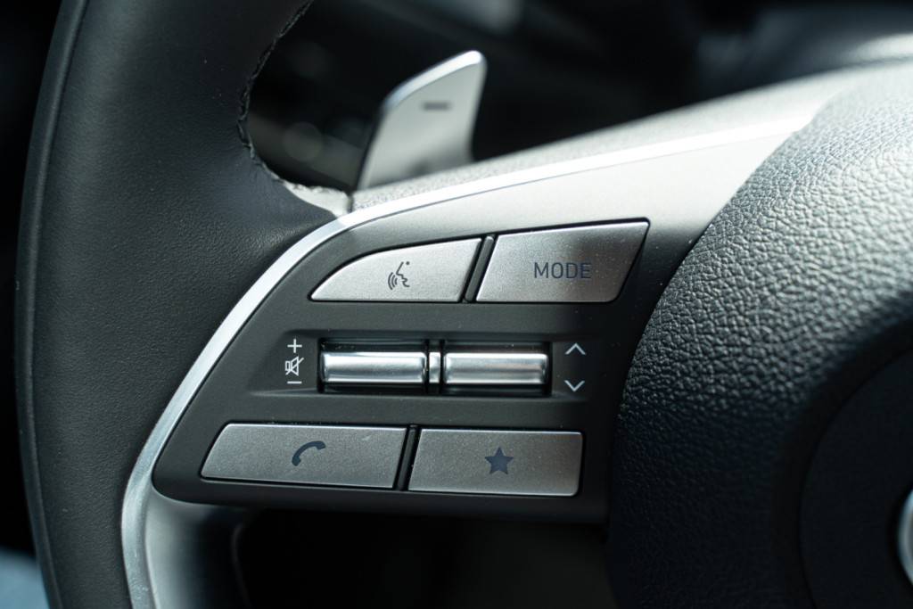 Hyundai Palisade Каллиграфи 2.2 дизель АТ (Calligraphy)