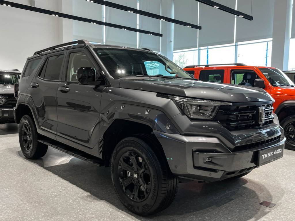 Tank 400 2.0T AT 4WD Premium