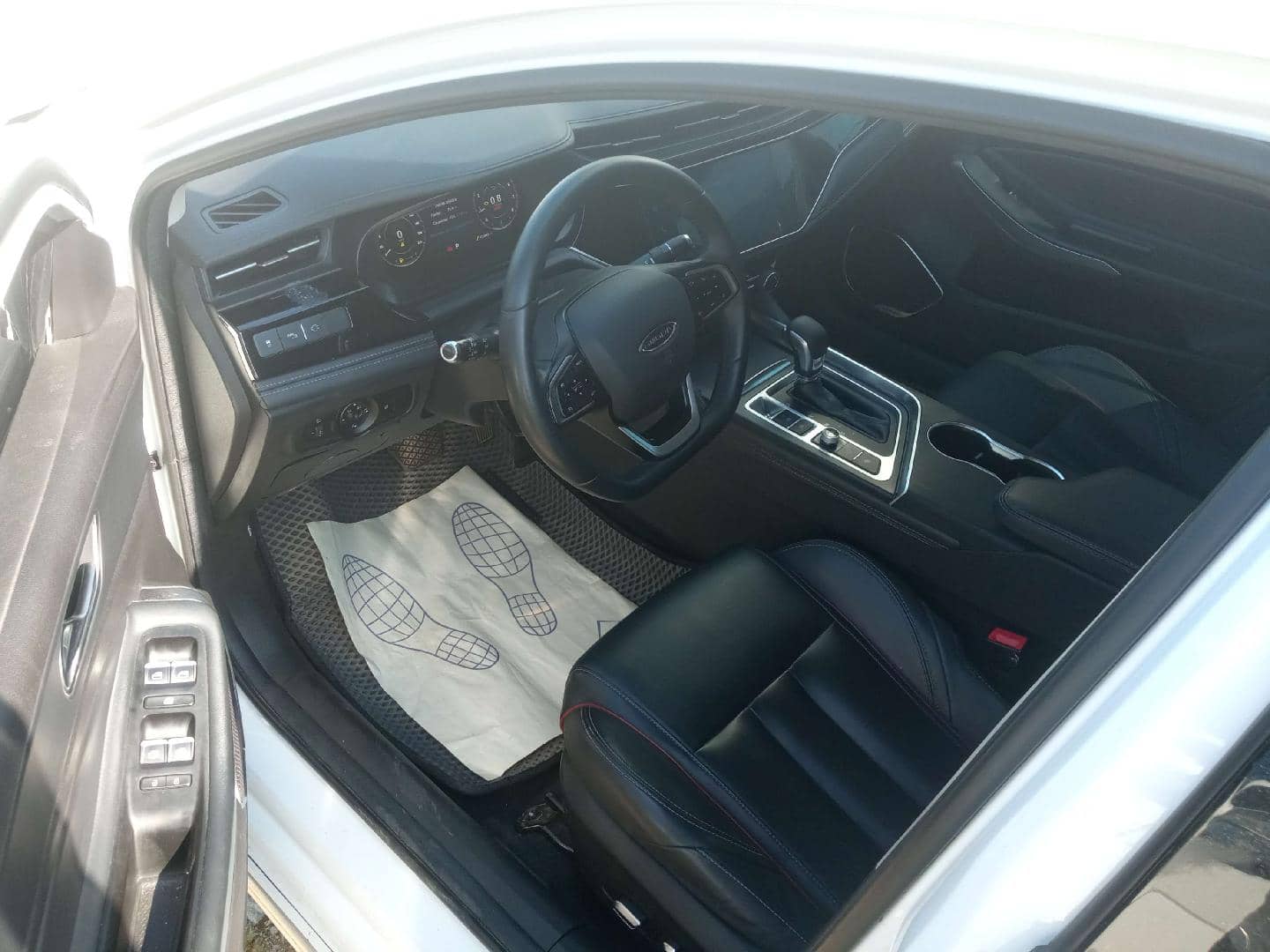 OMODA S5,  121 843 км, 2023 года в лизинг