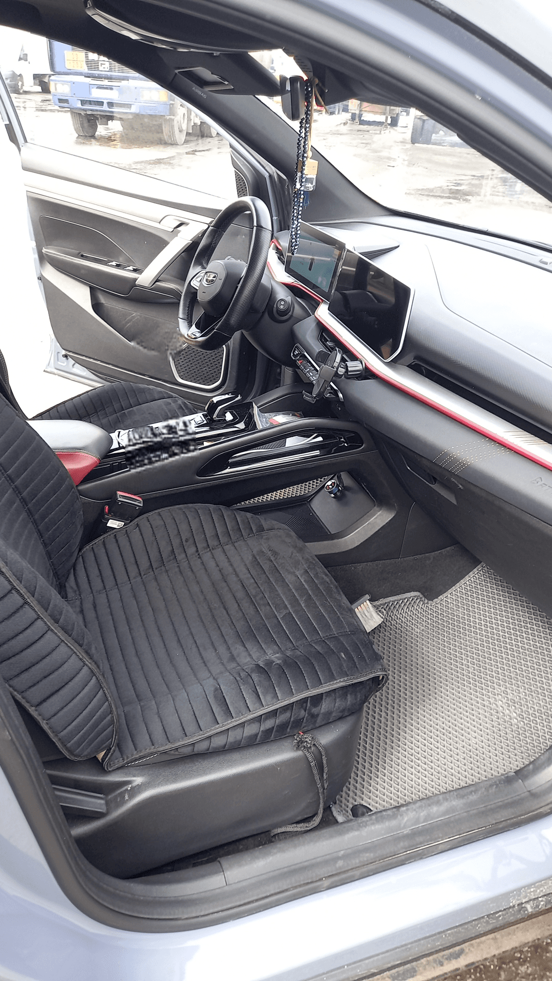 Geely Coolray,  87 212 км, 2024 года в лизинг