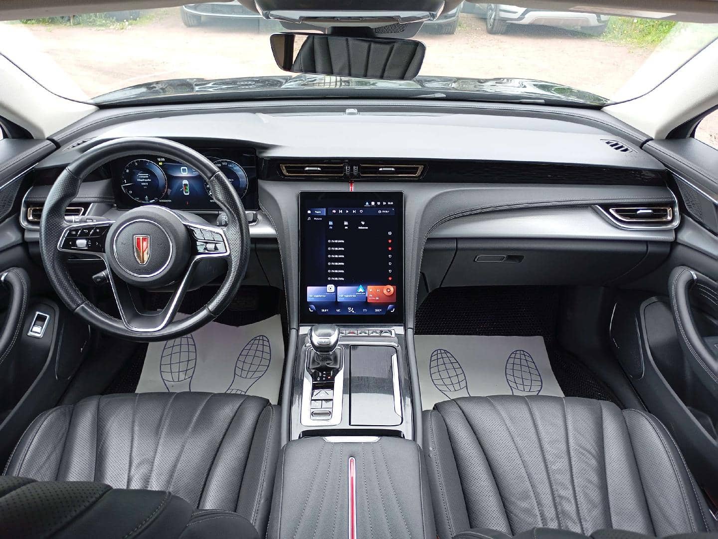 Hongqi H5,  85 472 км, 2024 года в лизинг