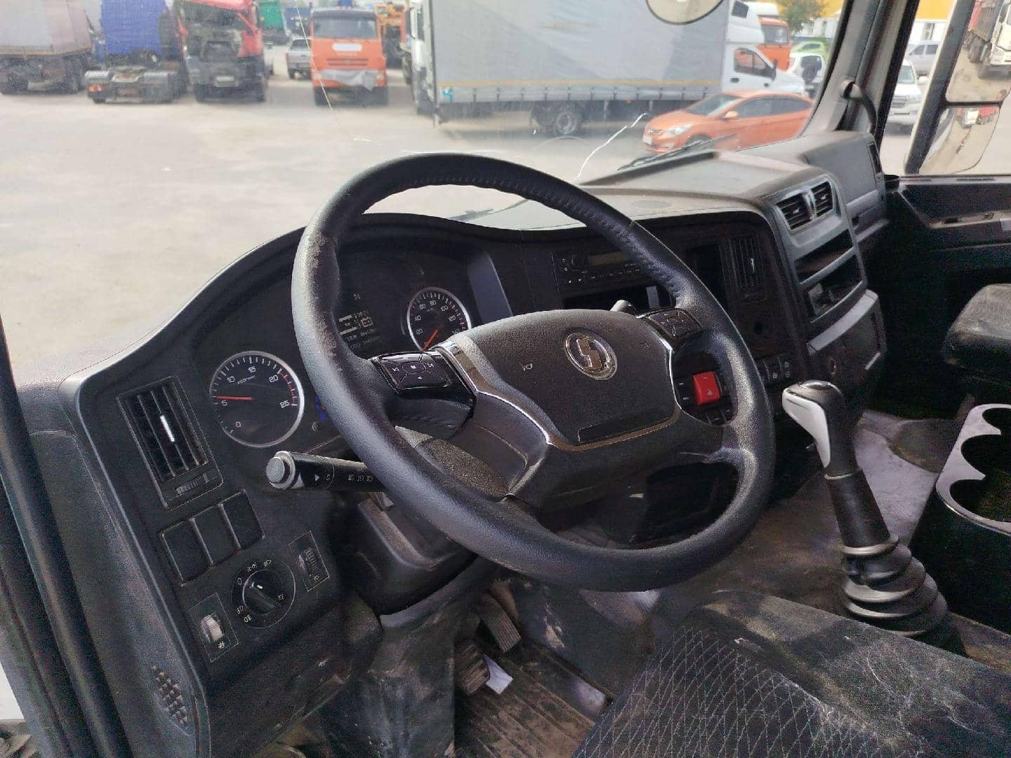 Shacman SX32586V385,  244 533 км, 2023 года в лизинг