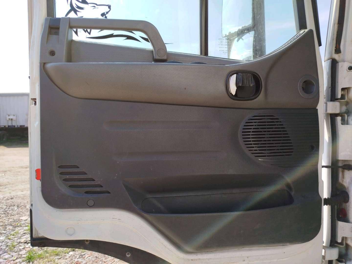 JAC N 200,  223 928 км, 2023 года в лизинг