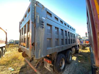 Shacman SX32586T384
