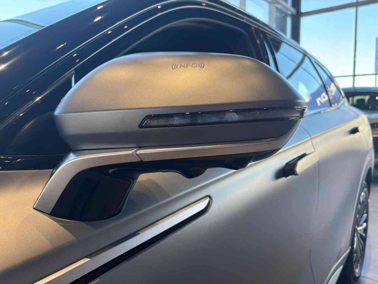 EXEED RX Премиум 2.0Т АТ полный привод (Premium)