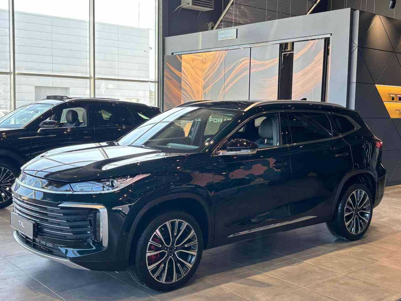 EXEED TXL Flagship 2.0 7DCT 4WD