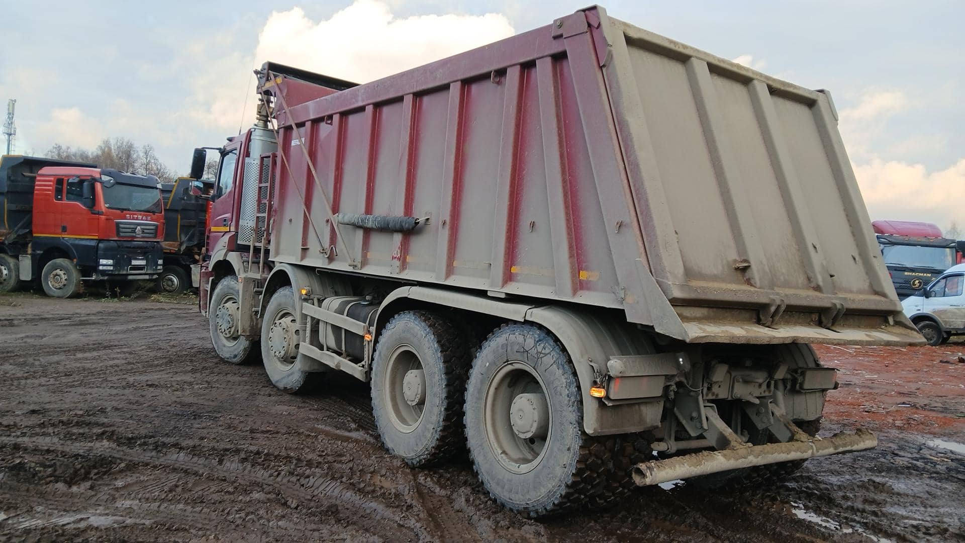 КАМАЗ 65801-Т5 (К5042),  171 414 км, 2022 года