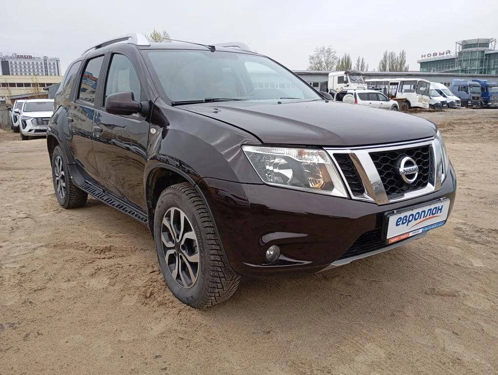 Nissan Terrano,  291 007 км, 2021 года в лизинг