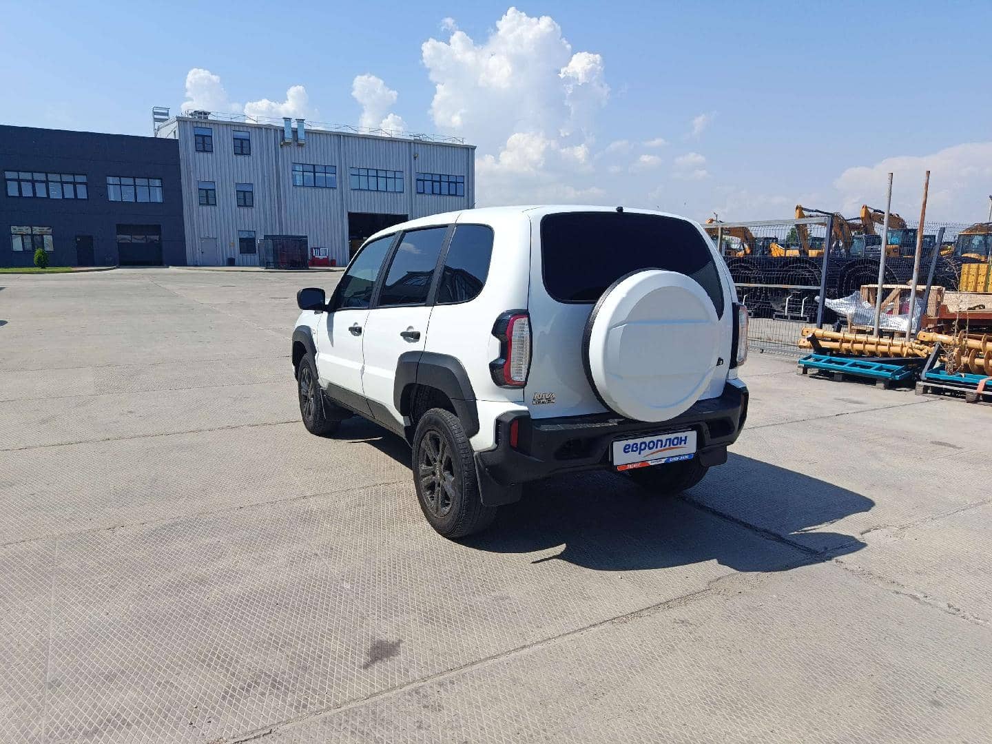 Lada Niva Travel,  53 193 км, 2024 года в лизинг