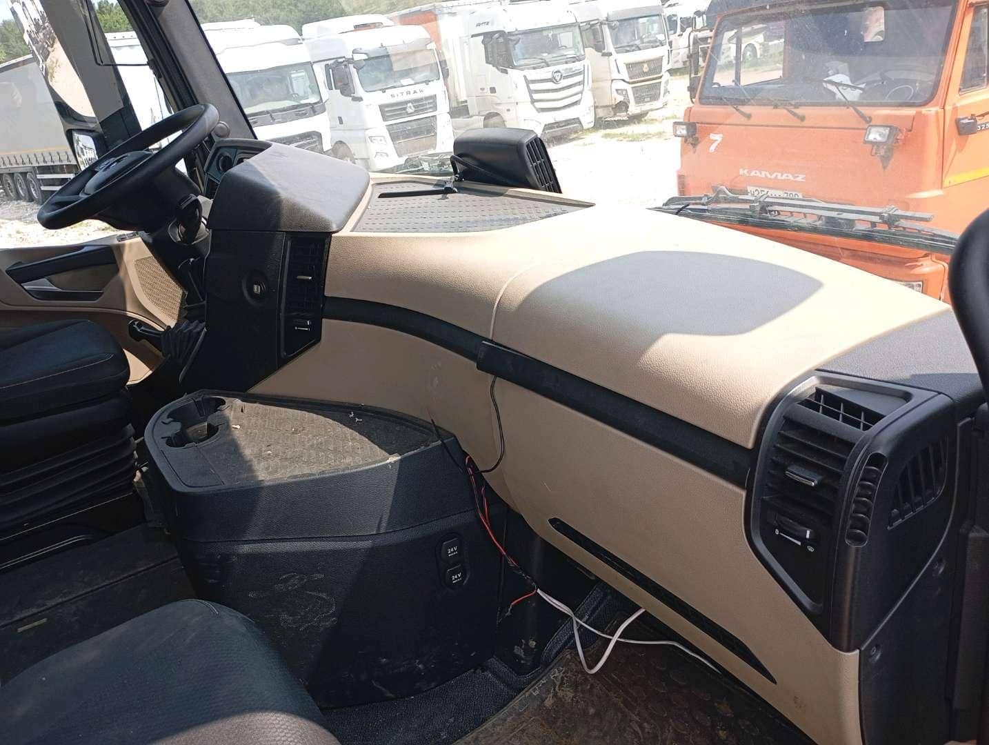 Mercedes-Benz Actros 2648 LS 6X4 (StreamSpace),  406 687 км, 2023 года в лизинг