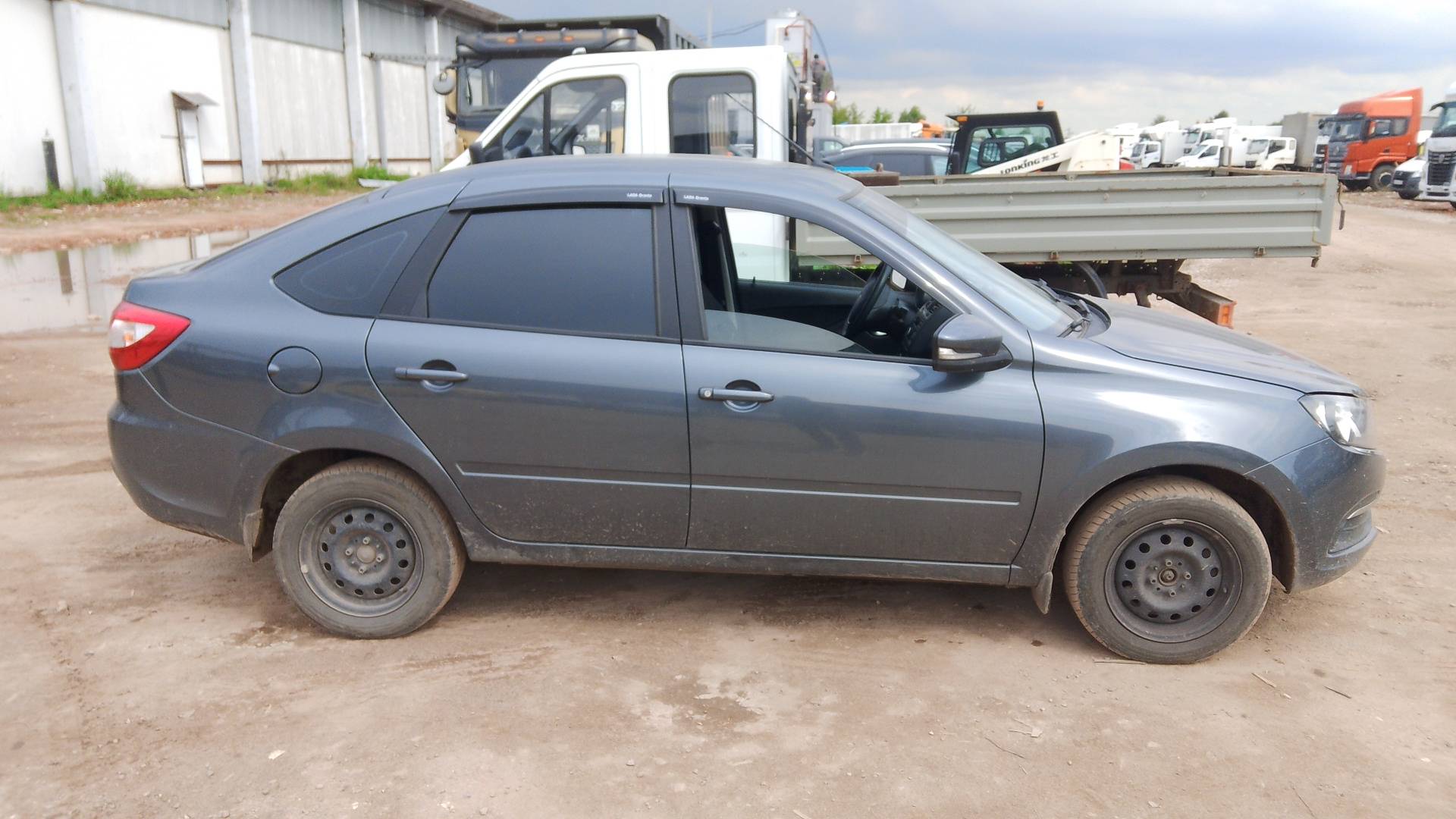 Lada Granta лифтбек,  34 739 км, 2024 года в лизинг