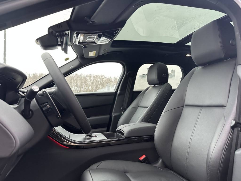 Land Rover Velar 2.0 250 Дайнэмик СЕ (Dynamic SE)