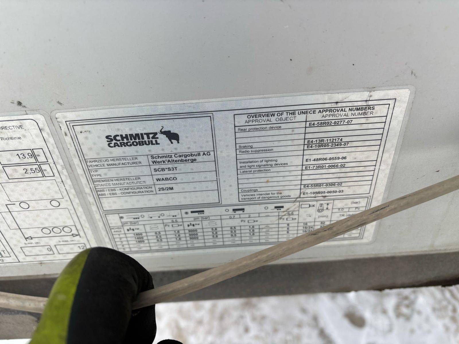 SCHMITZ Шторный 9084, 2017 года в лизинг