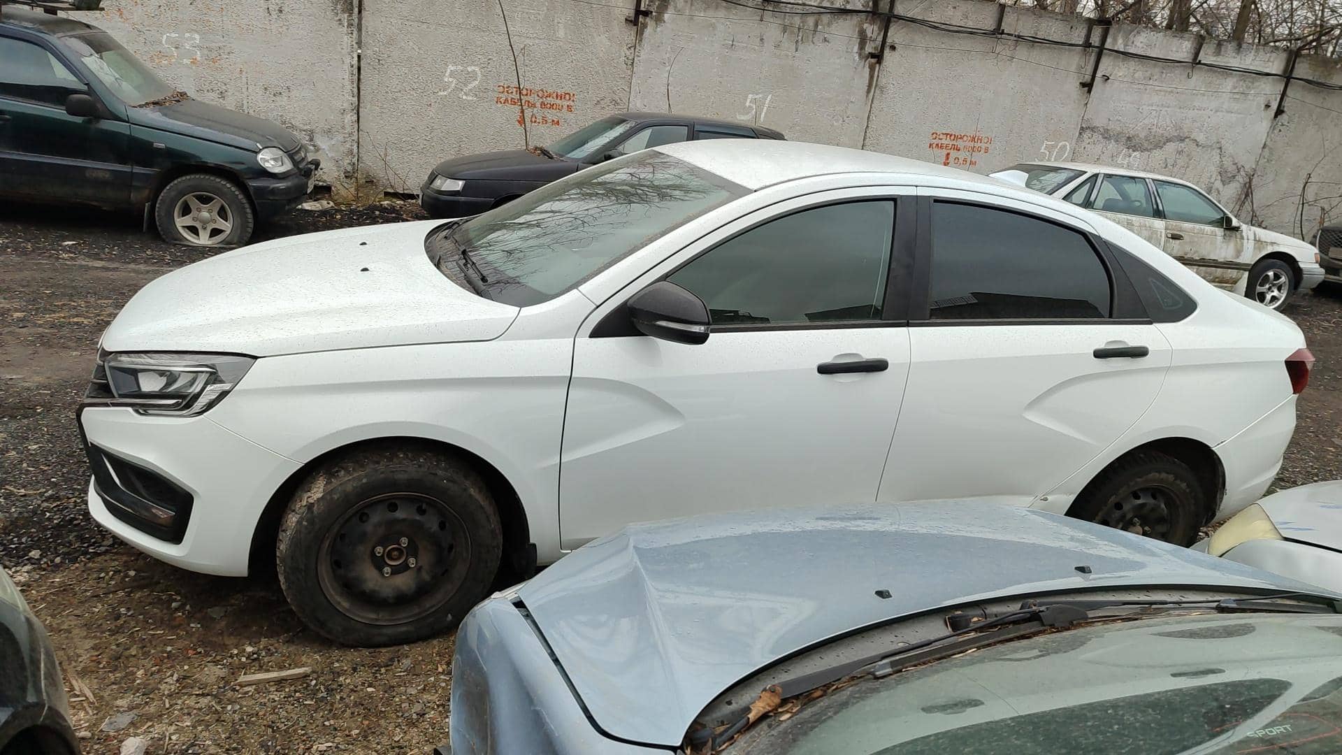 Lada Vesta седан,  50 000 км, 2023 года в лизинг