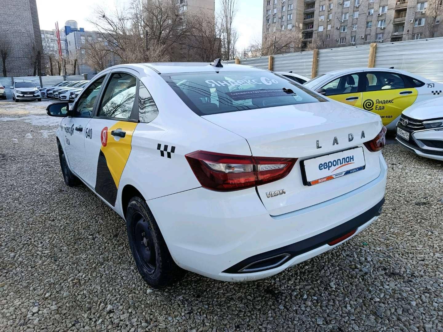 Lada Vesta седан,  166 154 км, 2023 года в лизинг