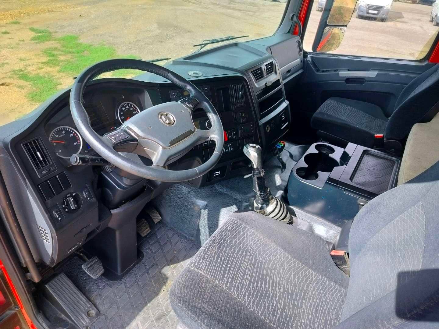 Shacman SX4189XD1Q1,  228 021 км, 2022 года в лизинг
