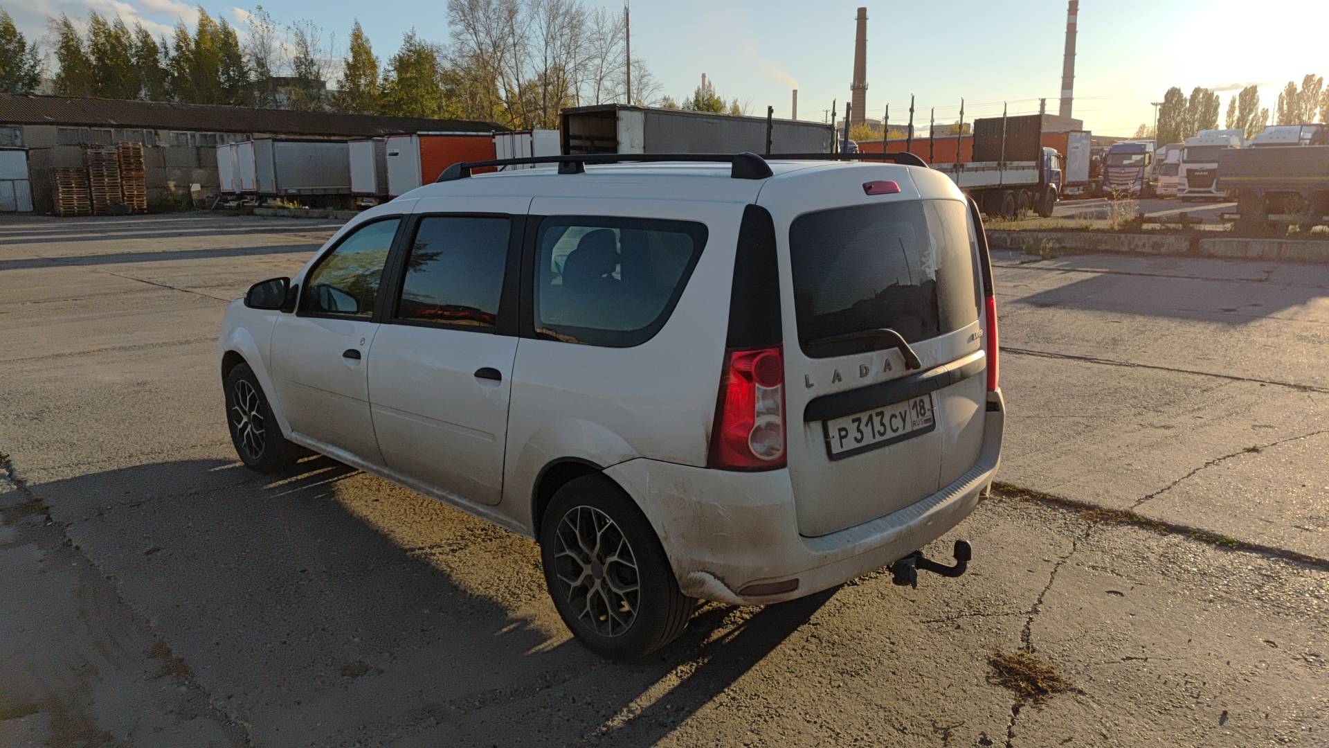 Lada Largus универсал,  70 471 км, 2024 года в лизинг