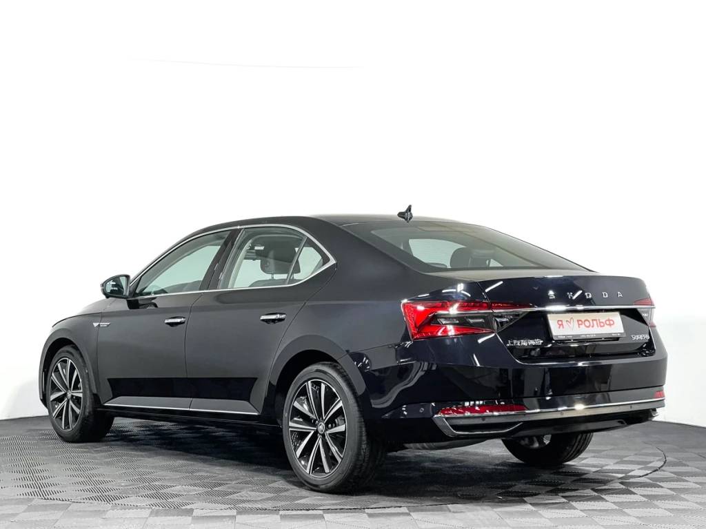 Skoda Superb Exclusive 1.4 TSI DSG-7