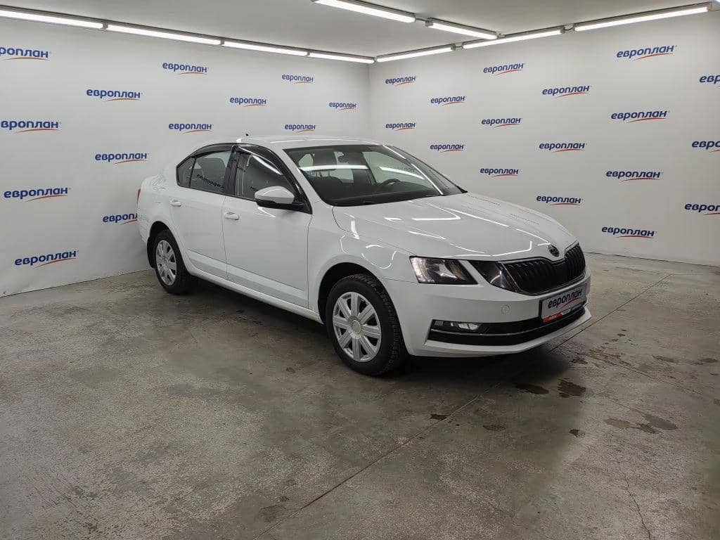 Skoda Octavia,  59 937 км, 2020 года в лизинг