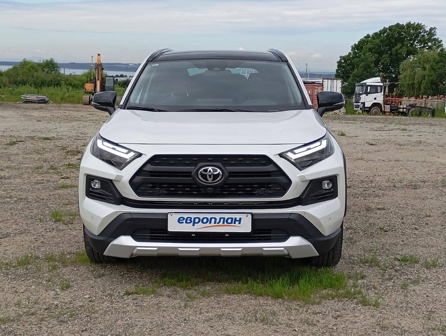 Toyota RAV4,  37 394 км, 2023 года в лизинг
