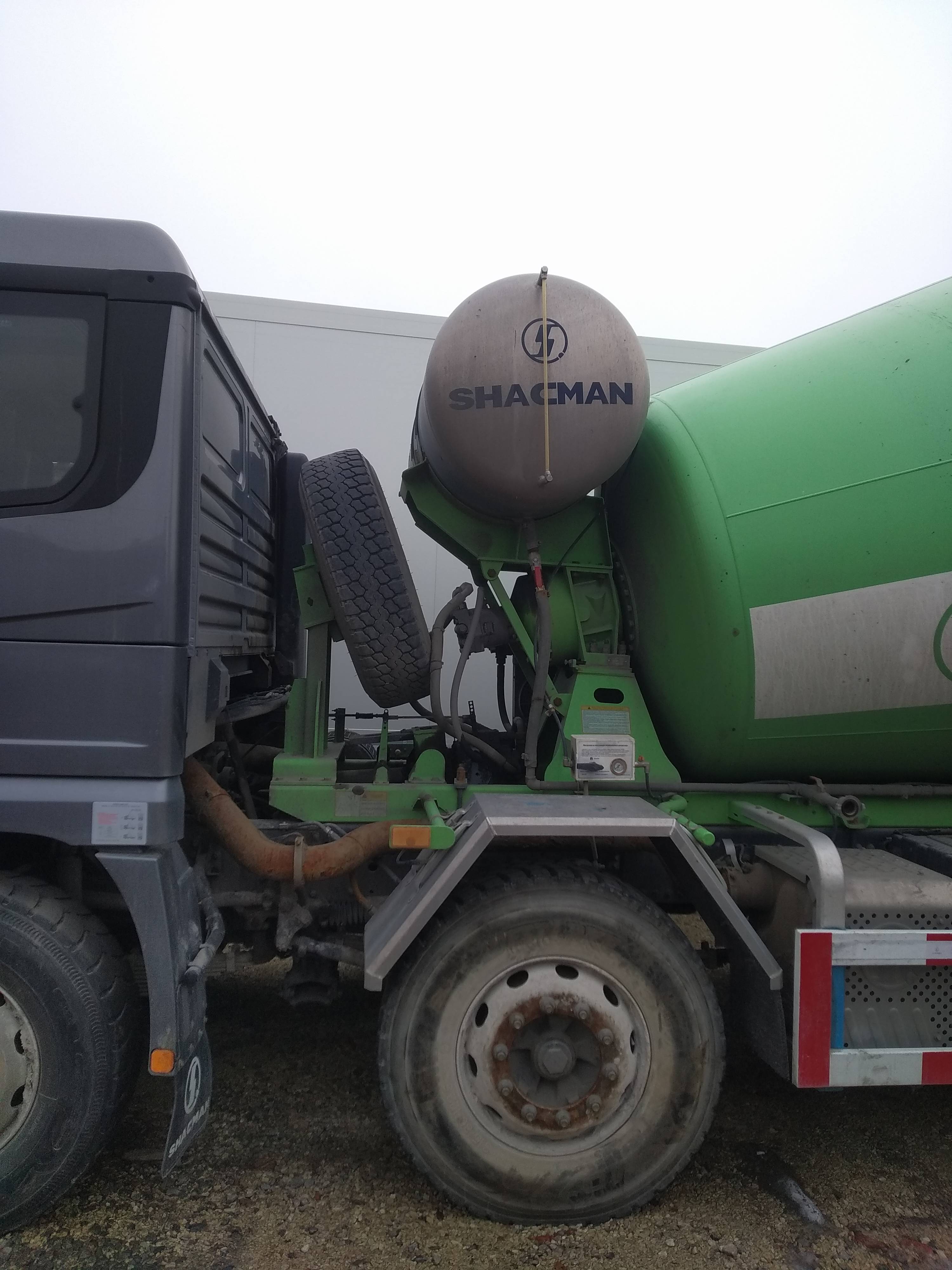 Shacman SX5318GJB6T326  Лот 000007844