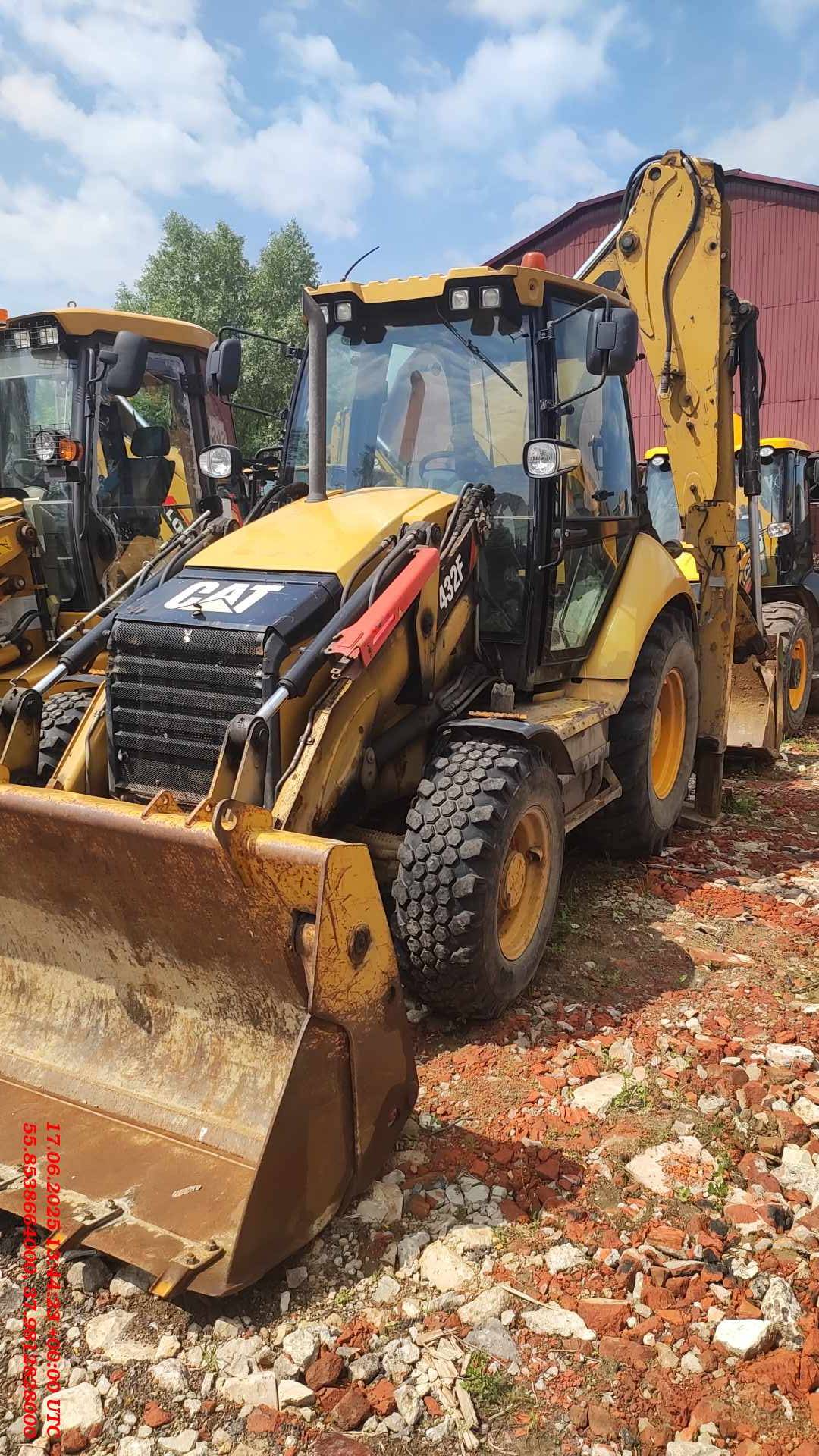 CATERPILLAR 432F2