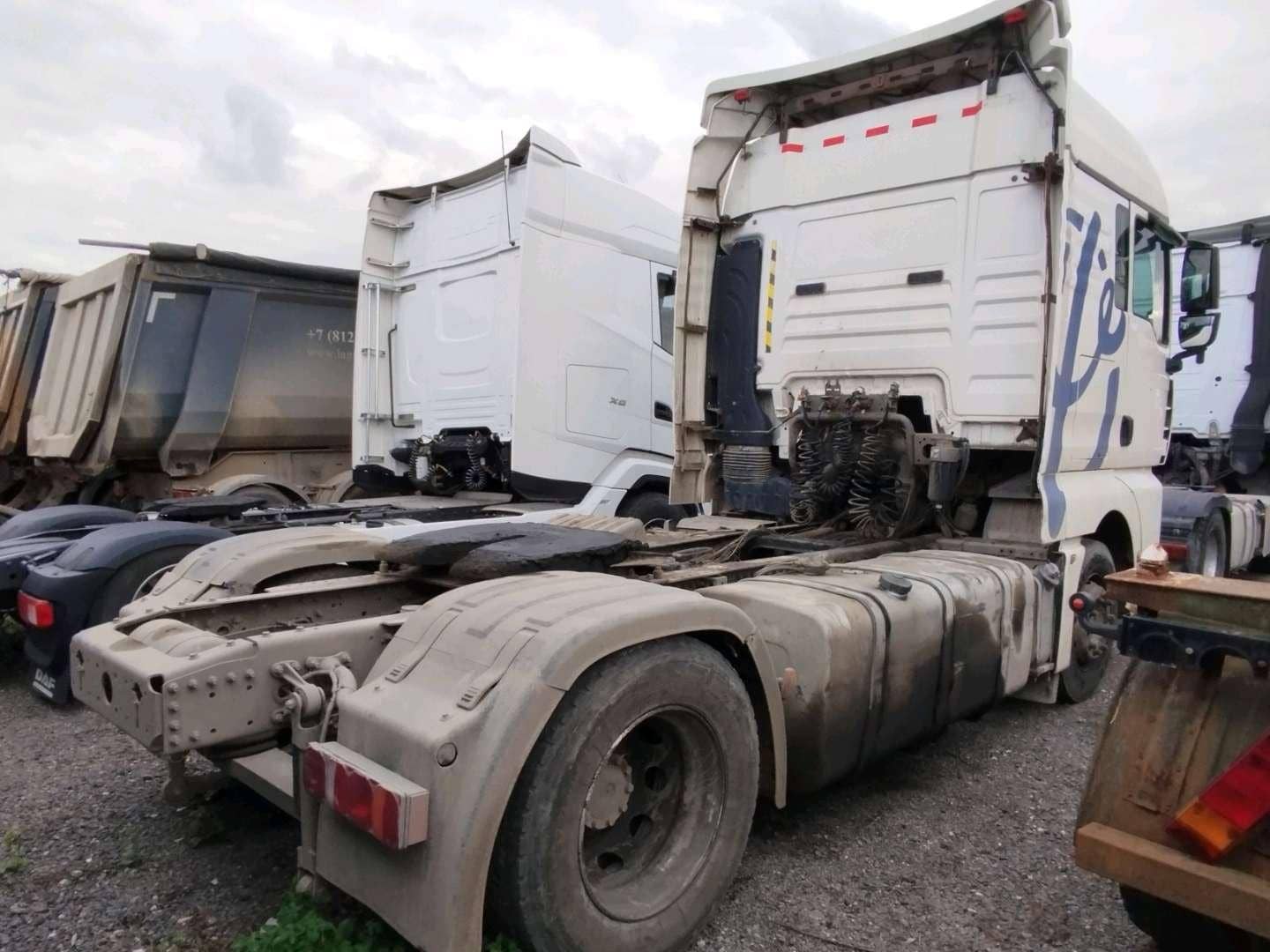 Sitrak C7H MAX ZZ4186V391HE,  617 802 км, 2023 года в лизинг
