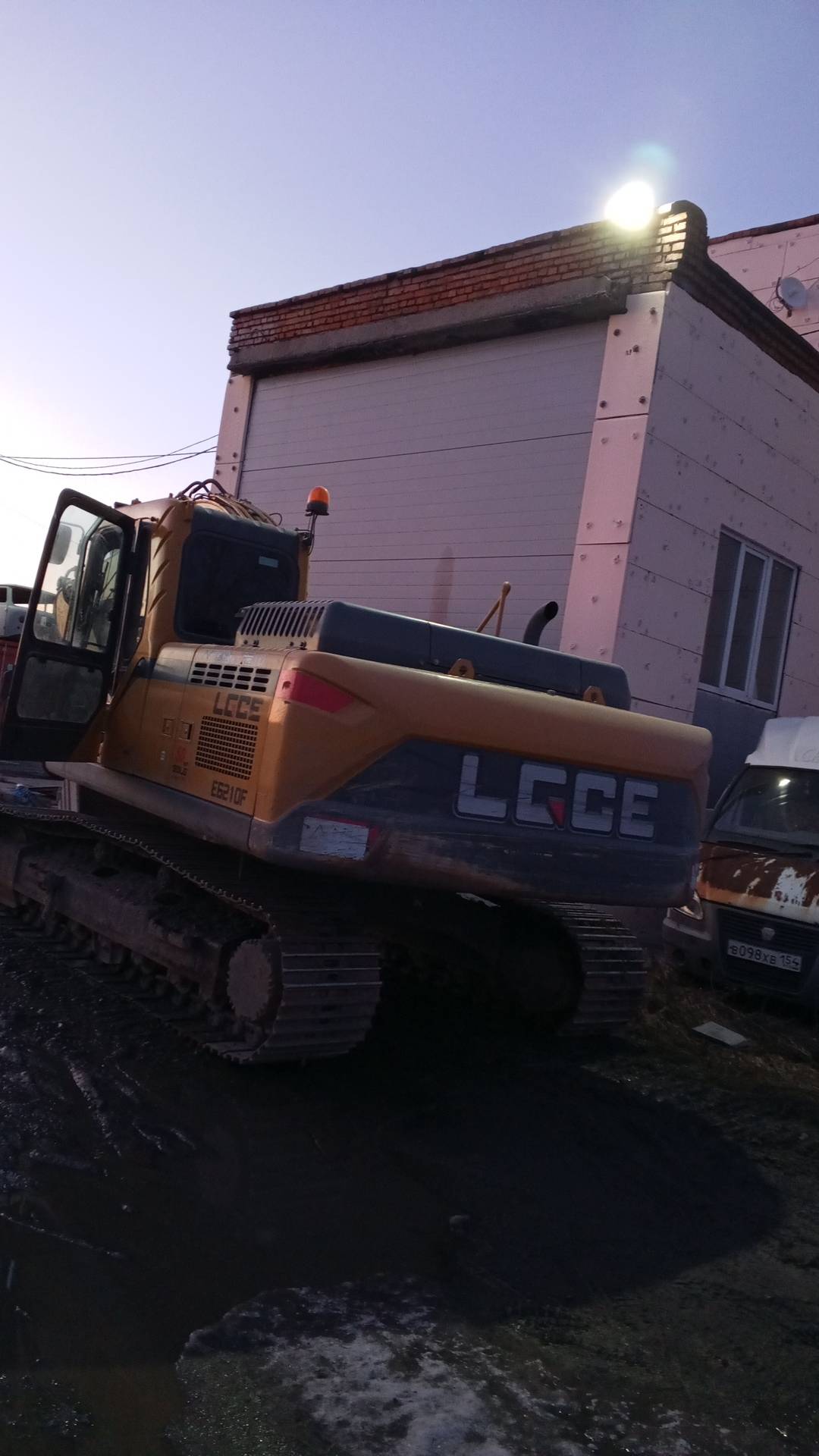 SDLG/LGCE E6210F, 2023 года в лизинг