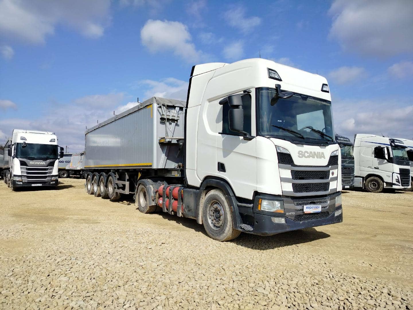 SCANIA R4X200 R410,  871 433 км, 2021 года в лизинг