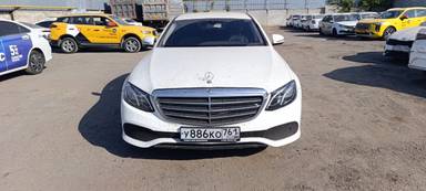 Mercedes-Benz E седан