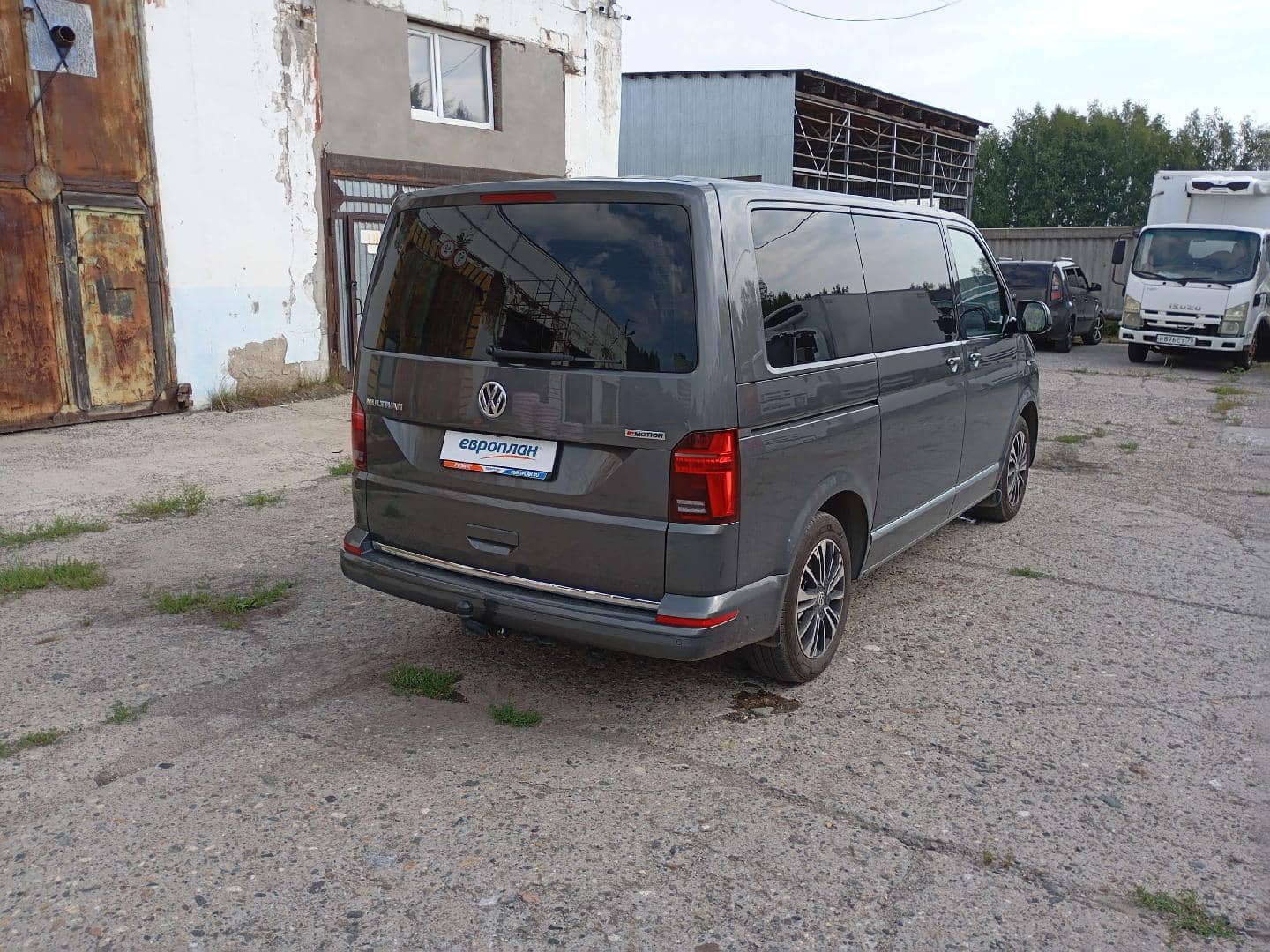 Volkswagen Multivan,  53 860 км, 2023 года в лизинг
